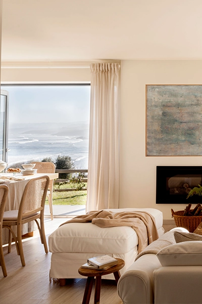 gaviota-salon-vistas-al-mar
