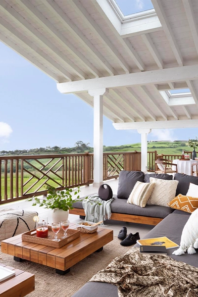 villa-de-lujo-terraza-con-vistas